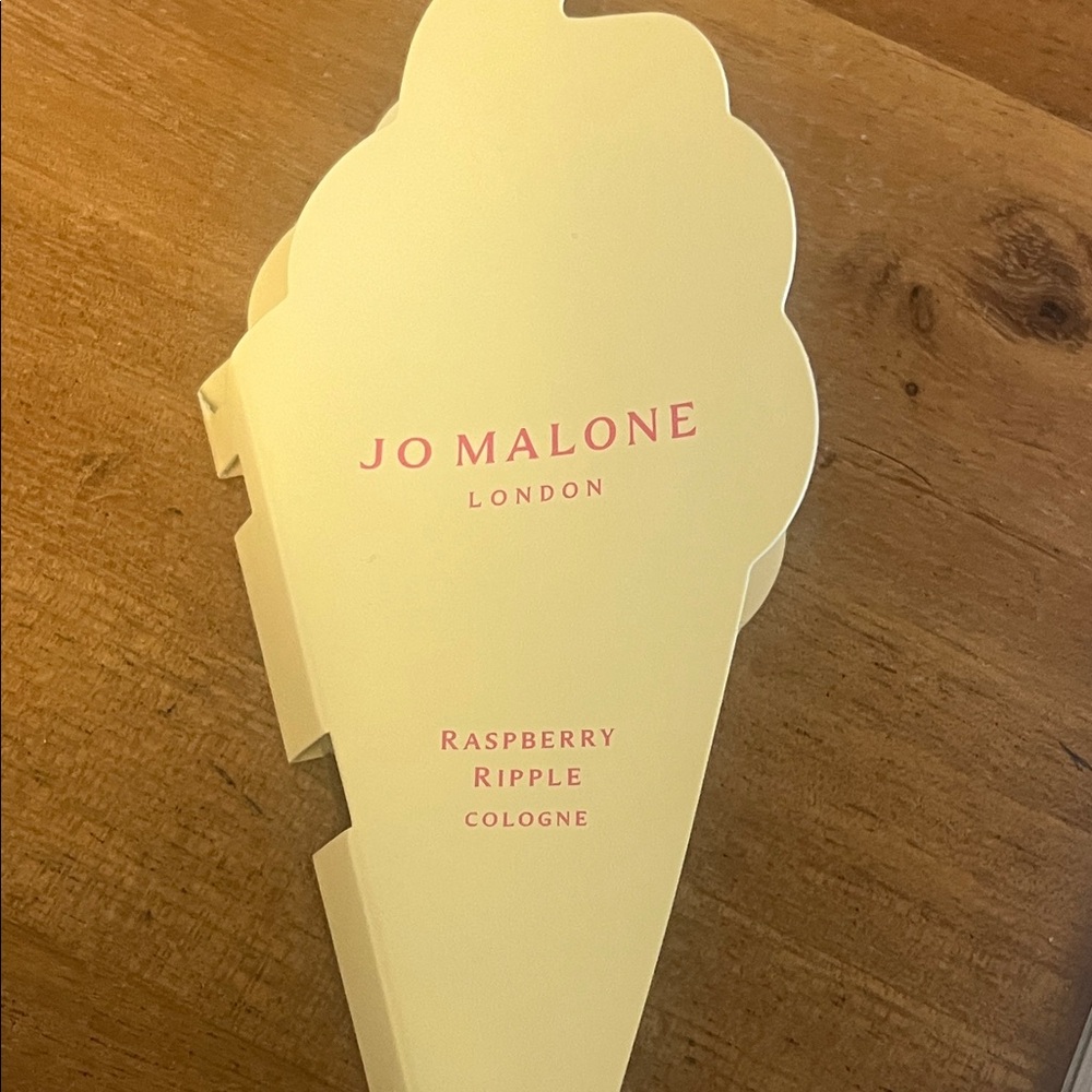 Assorted Fragrance Samples - Picture 2 of 7